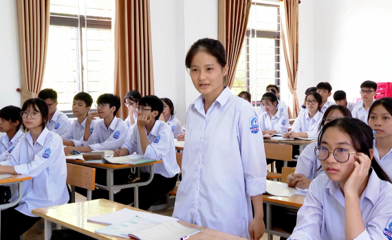 Gặp gỡ thủ khoa kỳ thi v&agrave;o lớp 10 trường THPT Y&ecirc;n M&ocirc; B