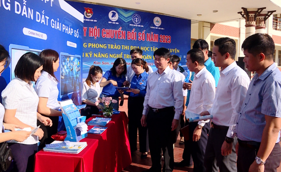 Hưởng ứng Ng&agrave;y hội chuyển đổi số năm 2023 ở Kim Sơn