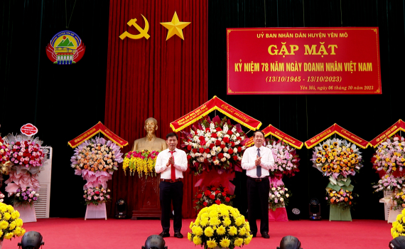 Y&ecirc;n M&ocirc; gặp mặt kỷ niệm 78 năm Ng&agrave;y Doanh nh&acirc;n Việt Nam