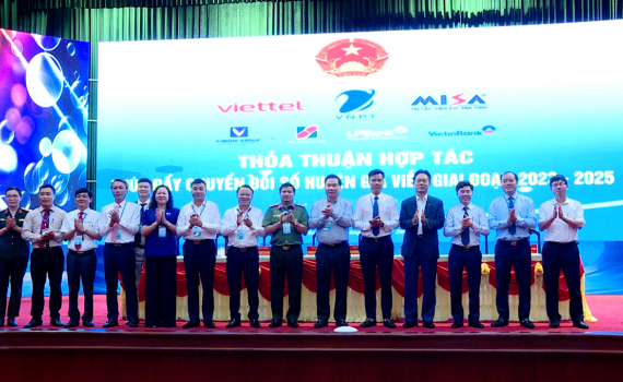 Ng&agrave;y hội Chuyển đổi số năm 2023 tại Ninh B&igrave;nh