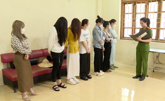 C&ocirc;ng an th&agrave;nh phố Ninh B&igrave;nh xử l&yacute; cơ sở Massage hoạt động mại d&acirc;m