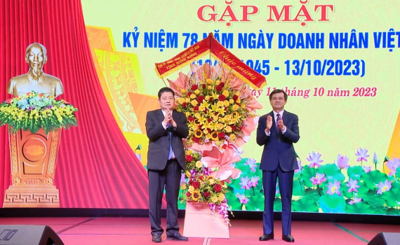 Gặp mặt kỷ niệm 78 năm Ng&agrave;y Doanh nh&acirc;n Việt Nam