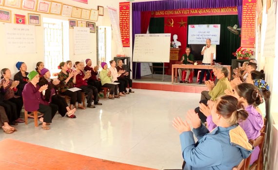 Ph&aacute;t huy tinh thần &ldquo;Tuổi cao gương s&aacute;ng&rdquo; x&acirc;y dựng qu&ecirc; hương