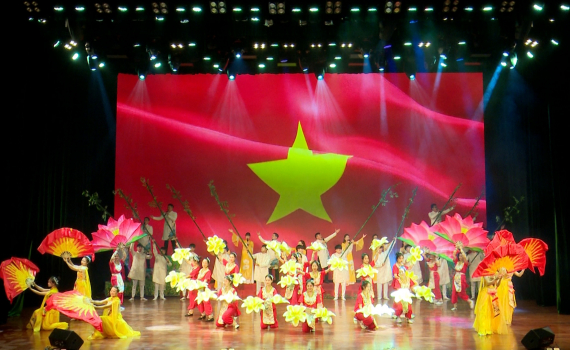 Li&ecirc;n hoan nghệ thuật quần ch&uacute;ng tỉnh Ninh B&igrave;nh năm 2024
