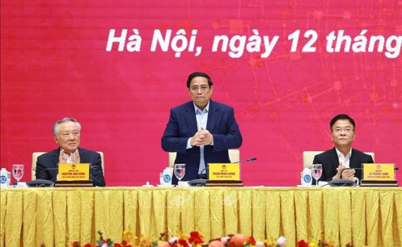 Thủ tướng Phạm Minh Ch&iacute;nh: Chuyển đổi số một c&aacute;ch s&acirc;u rộng, to&agrave;n diện, thực chất v&agrave; hiệu quả