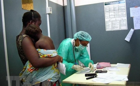 Ngăn chặn nguy cơ x&acirc;m nhập bệnh do virus Marburg