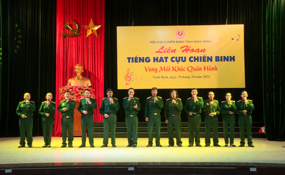 Li&ecirc;n hoan tiếng h&aacute;t Cựu chiến binh tỉnh