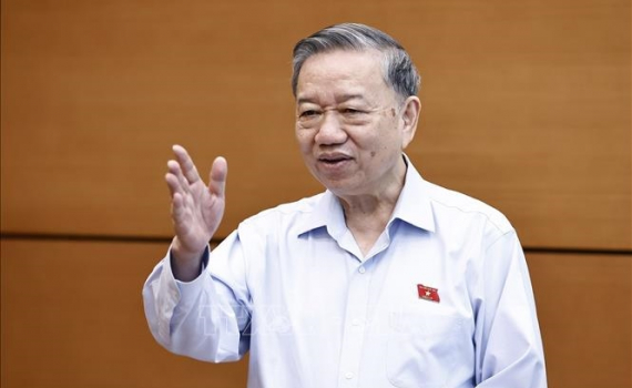 Tổng B&iacute; thư T&ocirc; L&acirc;m: Bộ m&aacute;y cồng kềnh k&igrave;m h&atilde;m sự ph&aacute;t triển