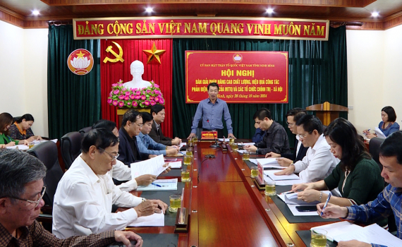 B&agrave;n giải ph&aacute;p n&acirc;ng cao chất lượng c&ocirc;ng t&aacute;c phản biện x&atilde; hội của MTTQ v&agrave; c&aacute;c tổ chức ch&iacute;nh trị - x&atilde; hội