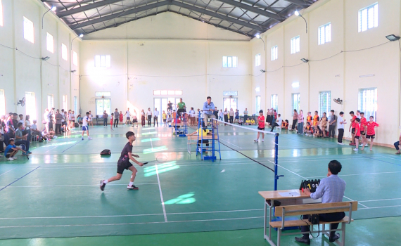 Hoa Lư khai mạc Hội thi thể dục thể thao học sinh Tiểu học, Trung học cơ sở