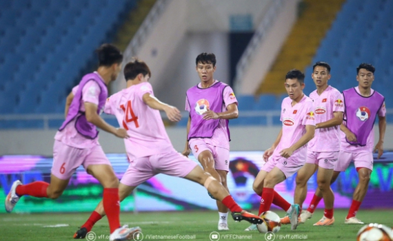 C&ocirc;ng bố danh s&aacute;ch tập trung đội tuyển Việt Nam dịp FIFA Days