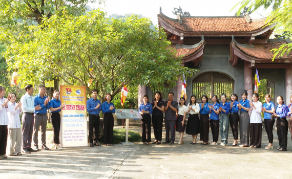 Huyện đo&agrave;n Hoa Lư kh&aacute;nh th&agrave;nh một số c&ocirc;ng tr&igrave;nh thanh ni&ecirc;n