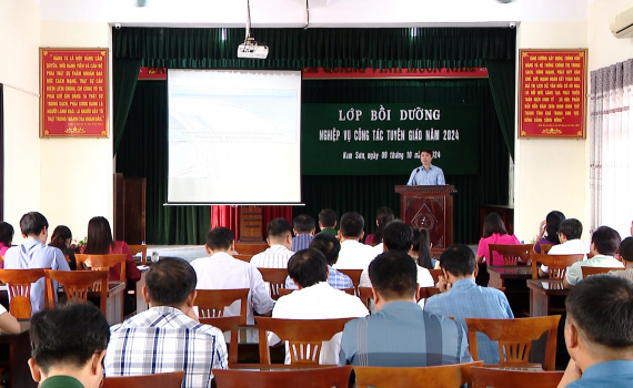 Kim Sơn bồi dưỡng nghiệp vụ c&ocirc;ng t&aacute;c tuy&ecirc;n gi&aacute;o
