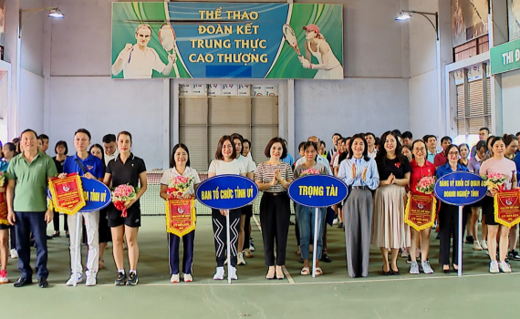 Tổ chức giao lưu thể thao ch&agrave;o mừng Đại hội Đảng c&aacute;c cấp nhiệm kỳ 2025- 2030