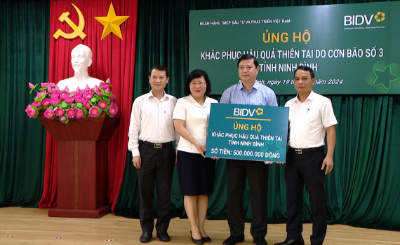 Ninh B&igrave;nh dừng vận động, tiếp nhận ủng hộ khắc phục thiệt hại b&atilde;o số 3
