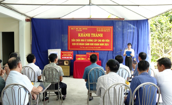 B&agrave;n giao nh&agrave; cho cựu chiến binh c&oacute; ho&agrave;n cảnh kh&oacute; khăn tại x&atilde; Y&ecirc;n Sơn