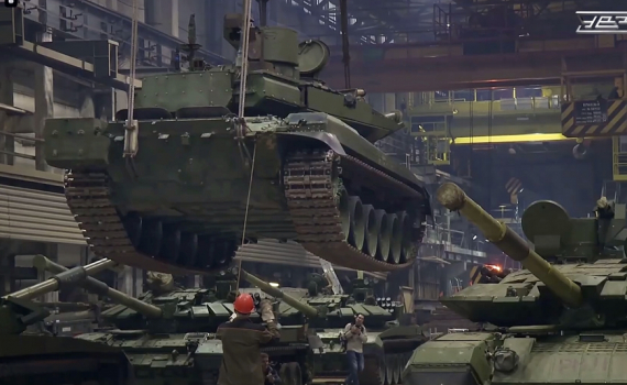 Qu&acirc;n sự thế giới h&ocirc;m nay (13-10): Nga sẽ n&acirc;ng cấp hơn 800 xe tăng T-72?