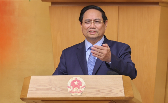 Thủ tướng: Người d&acirc;n c&ograve;n ph&agrave;n n&agrave;n th&igrave; Ch&iacute;nh phủ c&ograve;n phải gian nan, vất vả v&agrave; c&oacute; giải ph&aacute;p hiệu quả