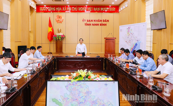 T&igrave;nh h&igrave;nh thu h&uacute;t đầu tư v&agrave; phương hướng ph&aacute;t triển c&aacute;c khu, cụm c&ocirc;ng nghiệp tr&ecirc;n địa b&agrave;n tỉnh