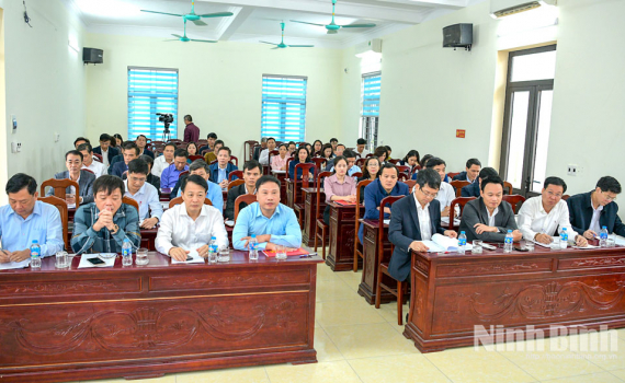 Ban Thường vụ Đảng ủy c&aacute;c cơ quan Đảng tỉnh học tập, qu&aacute;n triệt Nghị quyết Đại hội Đại biểu Đảng bộ c&aacute;c cơ quan Đảng tỉnh lần thứ I