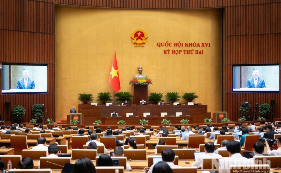 Đề xuất giải ph&aacute;p th&aacute;o gỡ kh&oacute; khăn trong qu&aacute; tr&igrave;nh ph&aacute;t triển doanh nghiệp, n&acirc;ng cao năng lực cạnh tranh