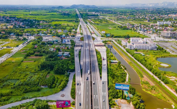 Ninh B&igrave;nh tăng trưởng 11,31%, quyết t&acirc;m giữ nhịp 'hai con số' cả năm