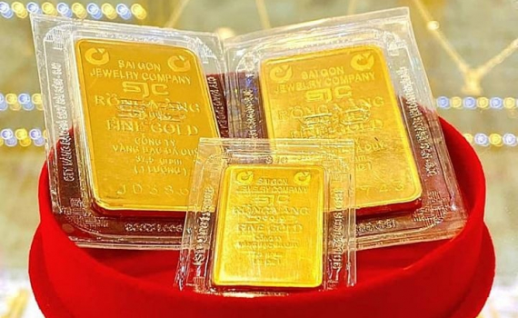 Cập nhật gi&aacute; v&agrave;ng h&ocirc;m nay 12/10: V&agrave;ng SJC đi ngang, v&agrave;ng nhẫn biến động nhẹ