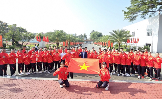 Việt Nam nhất to&agrave;n đo&agrave;n Giải v&ocirc; địch v&agrave; v&ocirc; địch trẻ thế giới v&otilde; cổ truyền