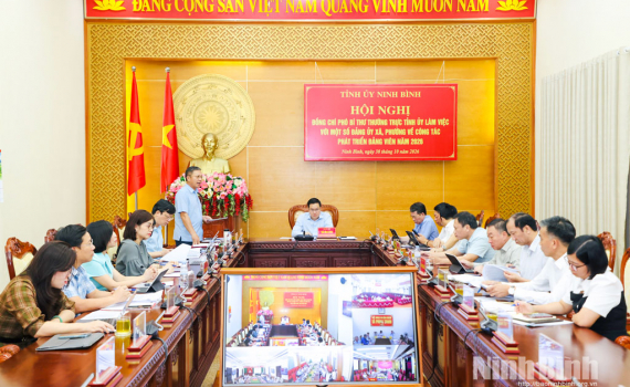 Quyết t&acirc;m ho&agrave;n th&agrave;nh chỉ ti&ecirc;u năm 2026, tạo nguồn ph&aacute;t triển đảng vi&ecirc;n cho những năm tiếp theo