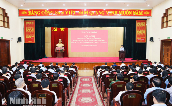 Hội nghị nghi&ecirc;n cứu, học tập, qu&aacute;n triệt Nghị quyết Hội nghị Trung ương 4 kh&oacute;a XIV v&agrave; c&aacute;c văn bản triển khai thực hiện của Tỉnh ủy
