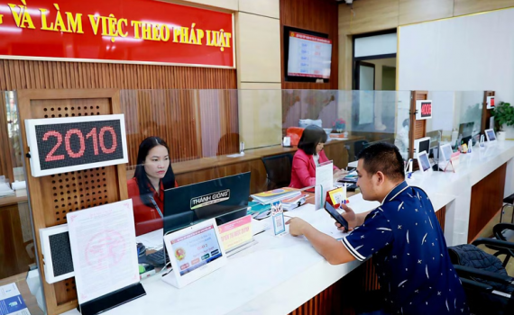 Ban B&iacute; thư ban h&agrave;nh Chương tr&igrave;nh cải c&aacute;ch h&agrave;nh ch&iacute;nh trong c&aacute;c cơ quan đảng giai đoạn 2026-2030