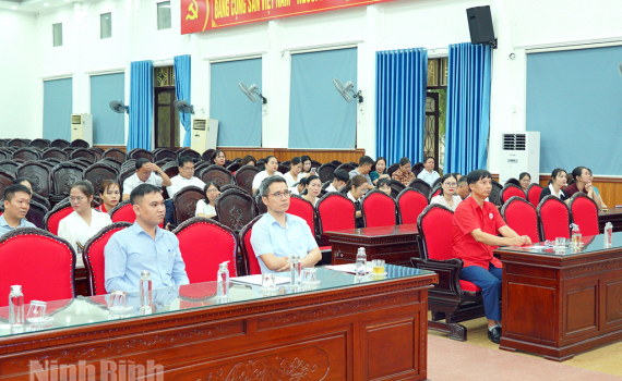 Tập huấn c&ocirc;ng t&aacute;c vận động hiến m&aacute;u t&igrave;nh nguyện năm 2026