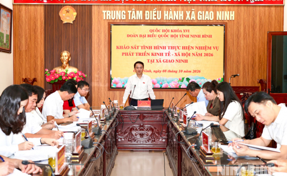 Đo&agrave;n đại biểu Quốc hội tỉnh khảo s&aacute;t t&igrave;nh h&igrave;nh ph&aacute;t triển kinh tế - x&atilde; hội tại x&atilde; Giao Ninh