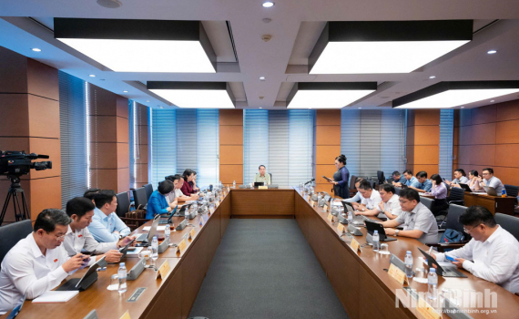 Bảo đảm t&iacute;nh thống nhất, khả thi trong c&aacute;c dự &aacute;n luật sửa đổi