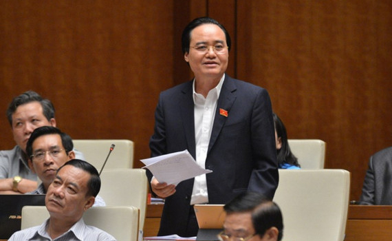 "Bộ GD-ĐT đ&atilde; trả lại Ch&iacute;nh phủ 29,7 triệu USD ng&acirc;n s&aacute;ch x&acirc;y dựng SGK"