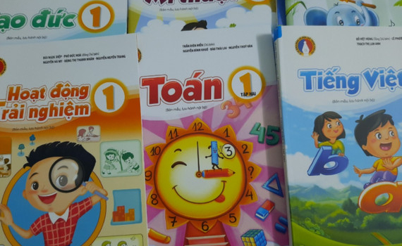 Điều chỉnh, bổ sung SGK Tiếng Việt 1: Liệu c&oacute; nhặt hết &ldquo;sạn&rdquo;?