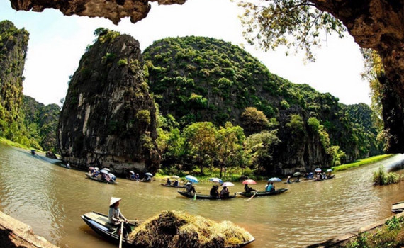Du lịch qua c&aacute;c miền di sản văn h&oacute;a Việt Nam