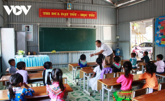 Kh&ocirc;ng học trước khai giảng, một số địa phương than gặp kh&oacute;