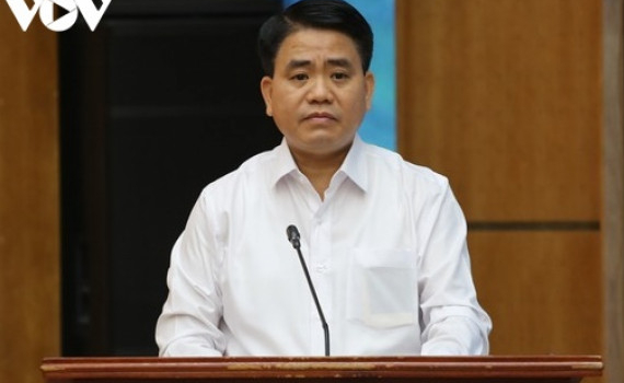 L&agrave;m r&otilde; khoản tiền 10.000 USD &ocirc;ng Nguyễn Đức Chung đưa cho bị can Phạm Quang Dũng