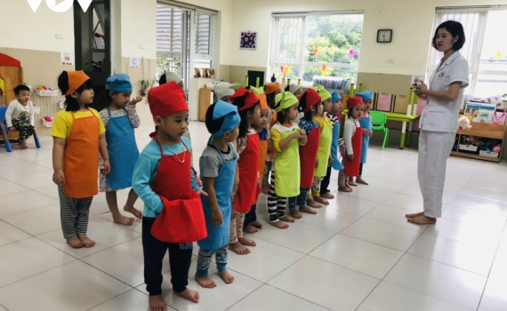 Thiếu gi&aacute;o vi&ecirc;n, c&oacute; n&ecirc;n hạ ti&ecirc;u ch&iacute; tuyển dụng?
