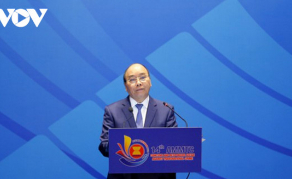 Thủ tướng: ASEAN đối mặt &ldquo;kẻ th&ugrave; nguy hiểm&rdquo; tội phạm xuy&ecirc;n quốc gia