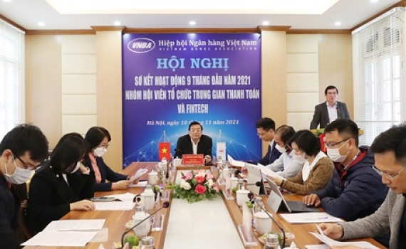 Lượng thanh to&aacute;n qua k&ecirc;nh Internet tăng 262,5% trong 5 năm