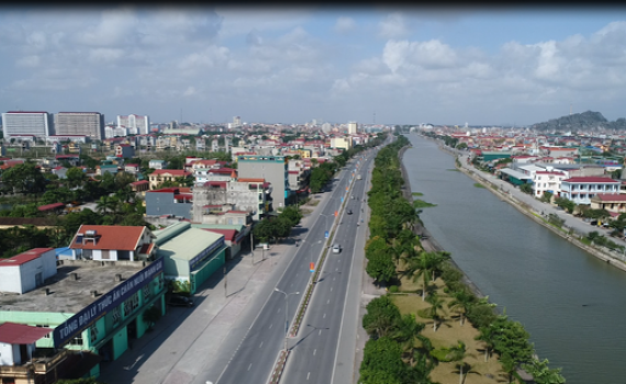UBND tỉnh ph&aacute;t đ&ocirc;̣ng đợt thi đua cao đi&ecirc;̉m chào mừng kỷ ni&ecirc;̣m 30 năm t&aacute;i l&acirc;̣p tỉnh Ninh B&igrave;nh (01/4/1992 - 01/4/2022)