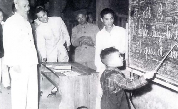 Nhiệm vụ nặng nề nhưng cũng hết sức vinh quang của c&aacute;c thầy c&ocirc; gi&aacute;o
