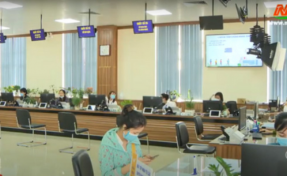 Ng&agrave;nh Ng&acirc;n h&agrave;ng Ninh B&igrave;nh thực hiện chuyển đổi số