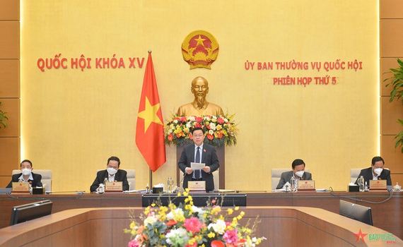 Khai mạc Phi&ecirc;n họp thứ 5 của Ủy ban Thường vụ Quốc hội