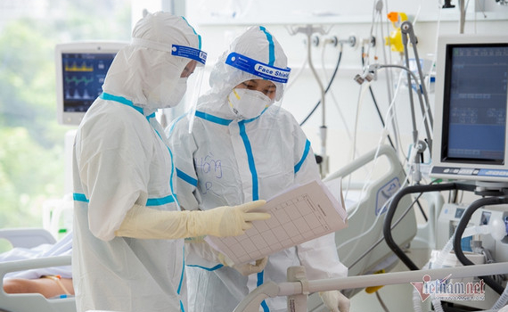 Hỏi - Đ&aacute;p về Covid-19: Người mắc Covid-19 c&oacute; những biểu hiện l&acirc;m s&agrave;ng n&agrave;o?