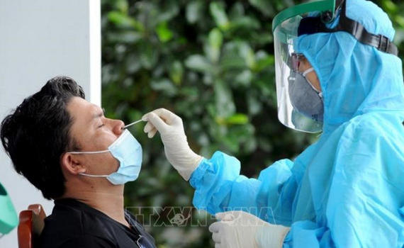 Từ ng&agrave;y mai 10-11: Bộ Y tế qui định Gi&aacute; dịch vụ x&eacute;t nghiệm SARS-CoV-2 mới