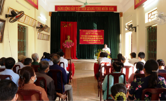 Hội nghị tuy&ecirc;n truyền nh&acirc;n d&acirc;n thực hiện nếp sống văn minh du lịch