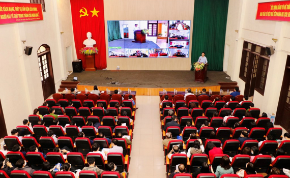 TP Ninh B&igrave;nh tập huấn về x&acirc;y dựng ch&iacute;nh quyền điện tử, chuyển đổi số